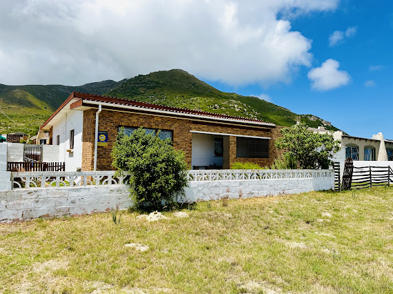 3 Bedroom Property for Sale in Hawston Western Cape